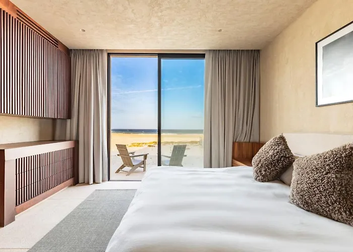 Beachfront 10 Guests Holiday home *